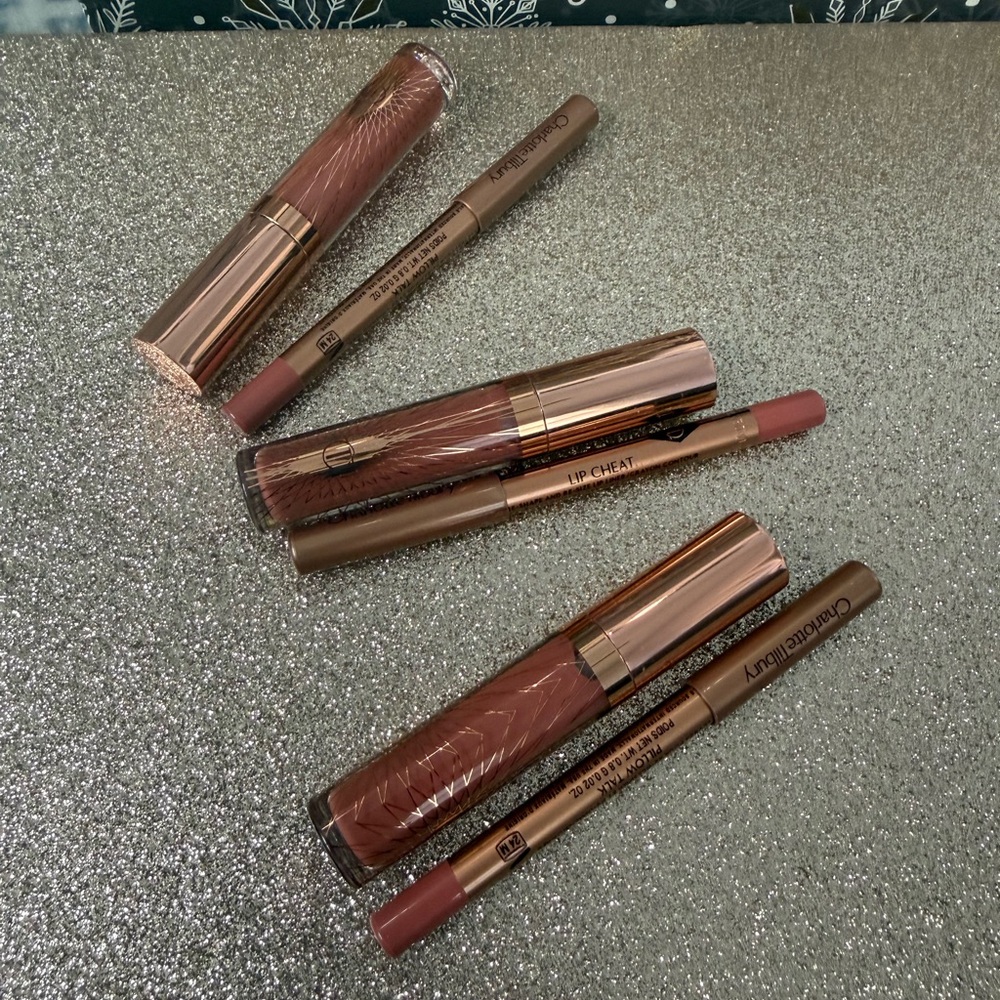 Charlotte Tilbury Lip Liner/Lip Gloss PILLOW TALK SHADE - Picture 4 of 4
